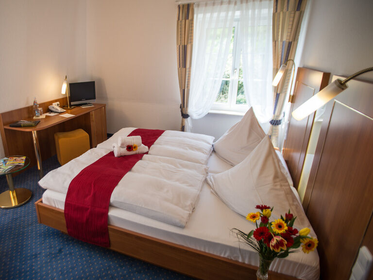 Wellnesshotel mit beheiztem Aussenpool