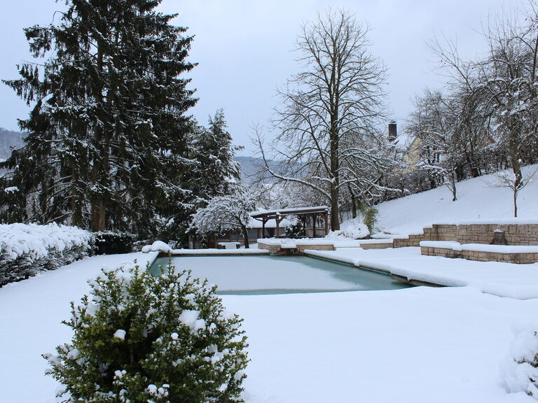Wellnesshotel mit beheiztem Aussenpool