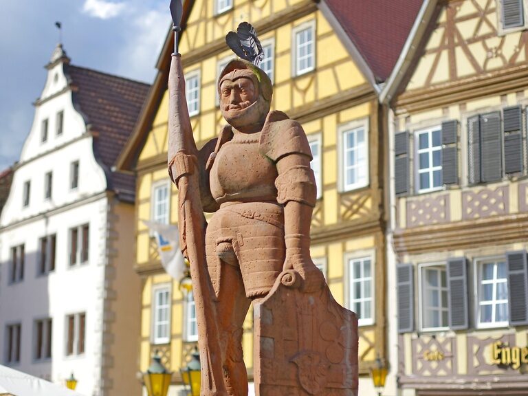 Milchlingsbrunnen am Marktplatz_STADT BAD MERGENTHEIM