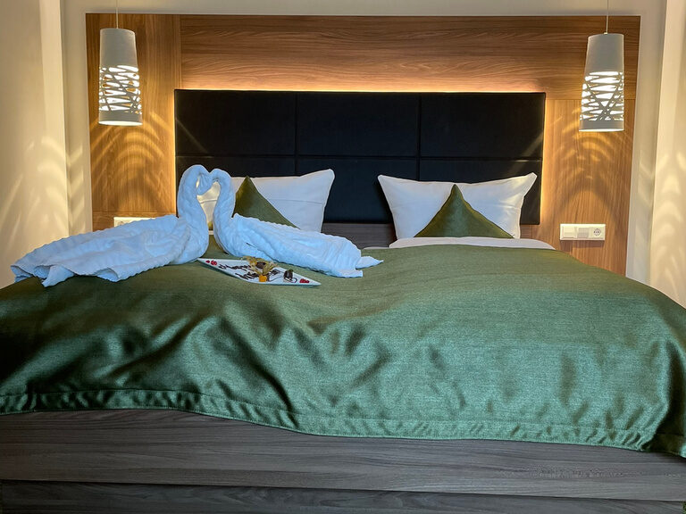 Wellnesshotel mit beheiztem Aussenpool
